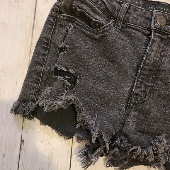 Aeropostale High Waisted Shorty - Picture 2 of 5